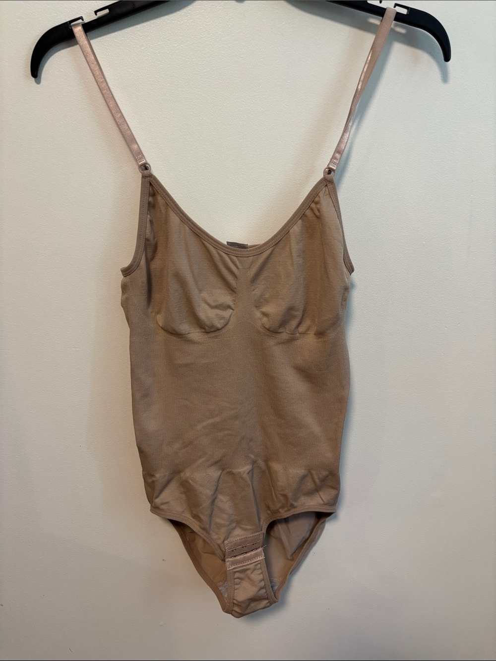 Sculpting Seamless Bodysuit — Nude/Beige